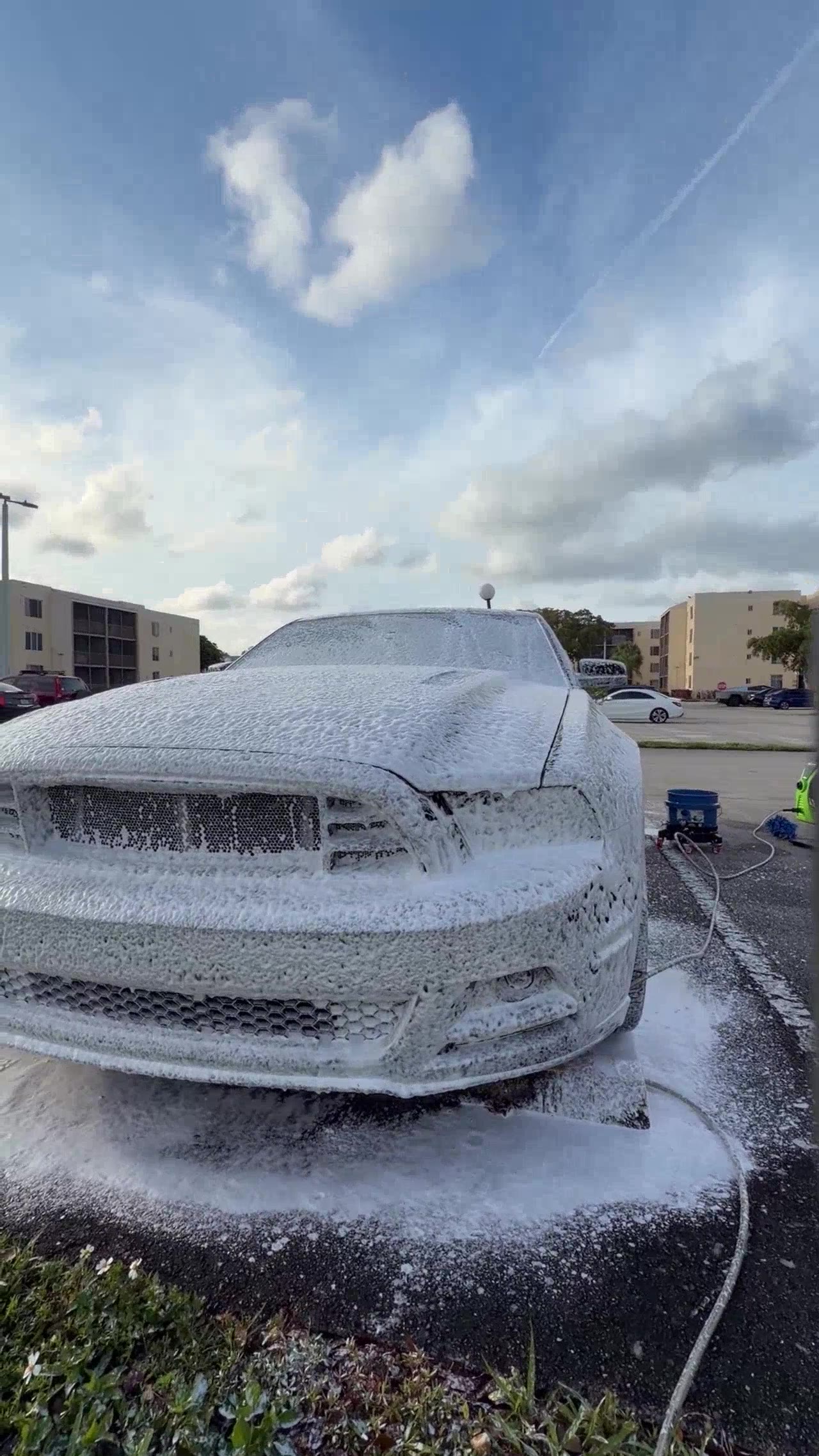Mustang GT — thick foam pre-soak